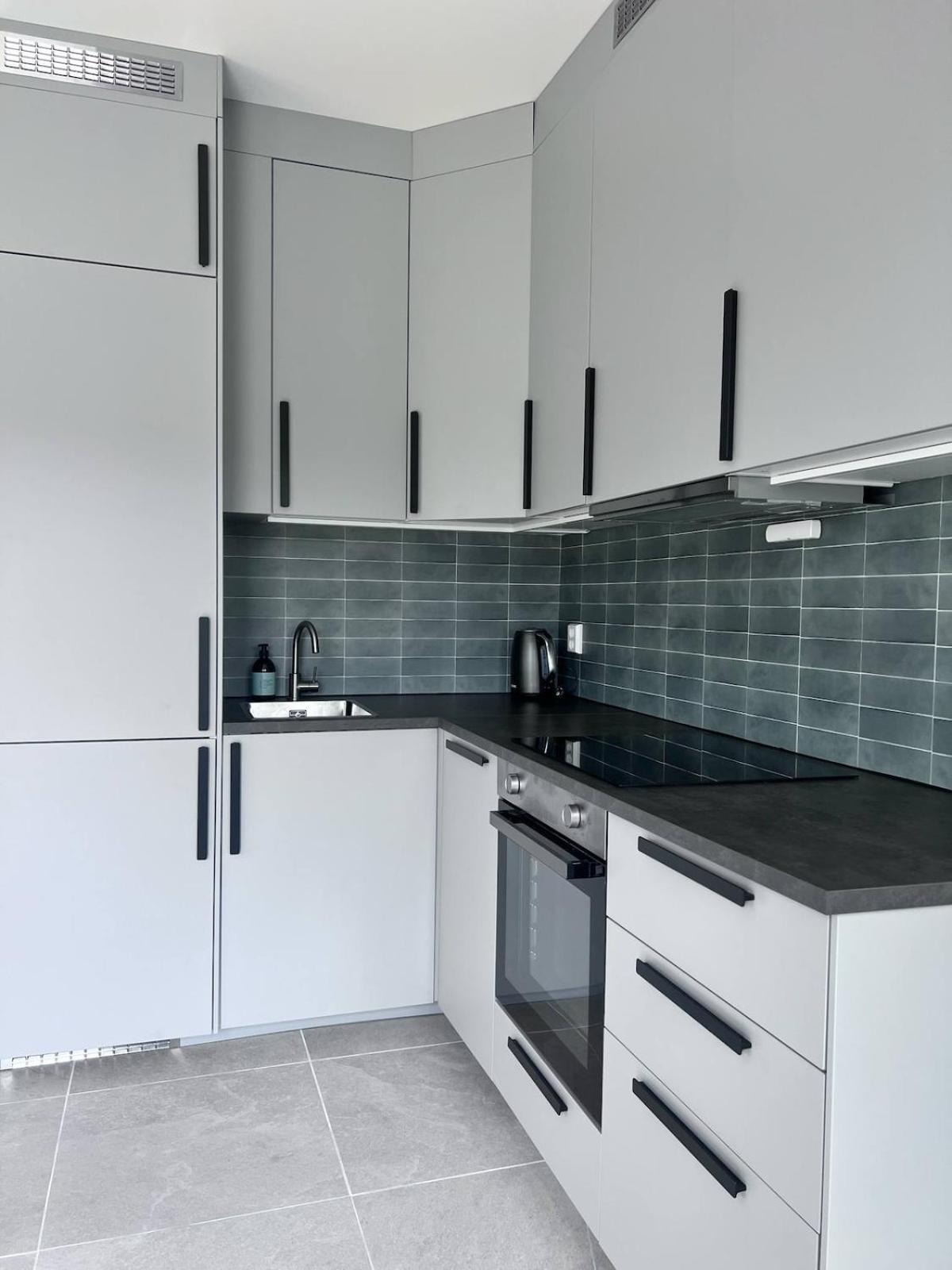 Newly Built, Bright Appartamento *